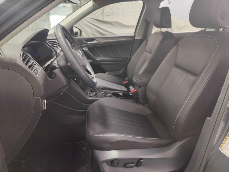Used 2023 Volkswagen Tiguan SE 4-Motion AWDImage 13