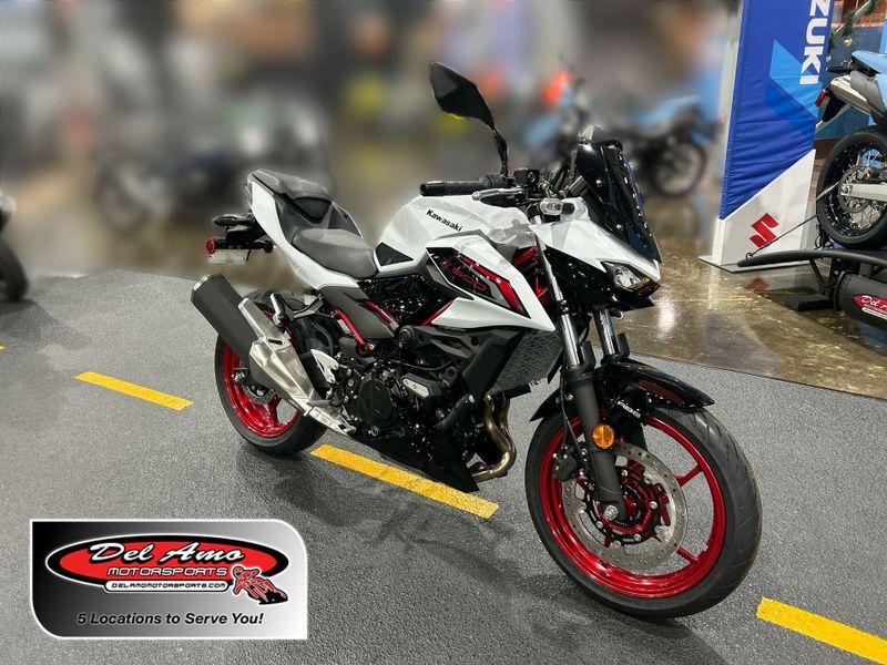 New 2026 Kawasaki Z500 SE ABS 