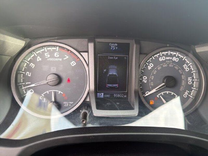 Used 2016 Toyota Tacoma TRD Off-RoadImage 14