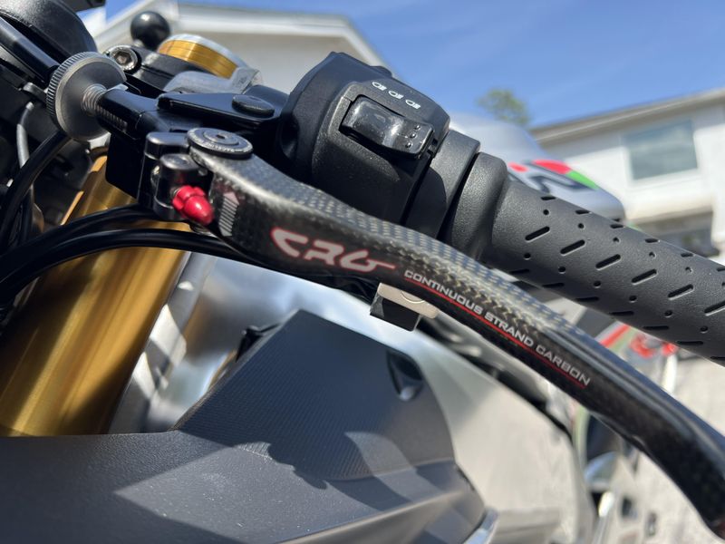 2018 Aprilia RSV4 RF 