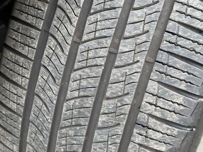 Used 2026 BMW iX xDrive45Image 15