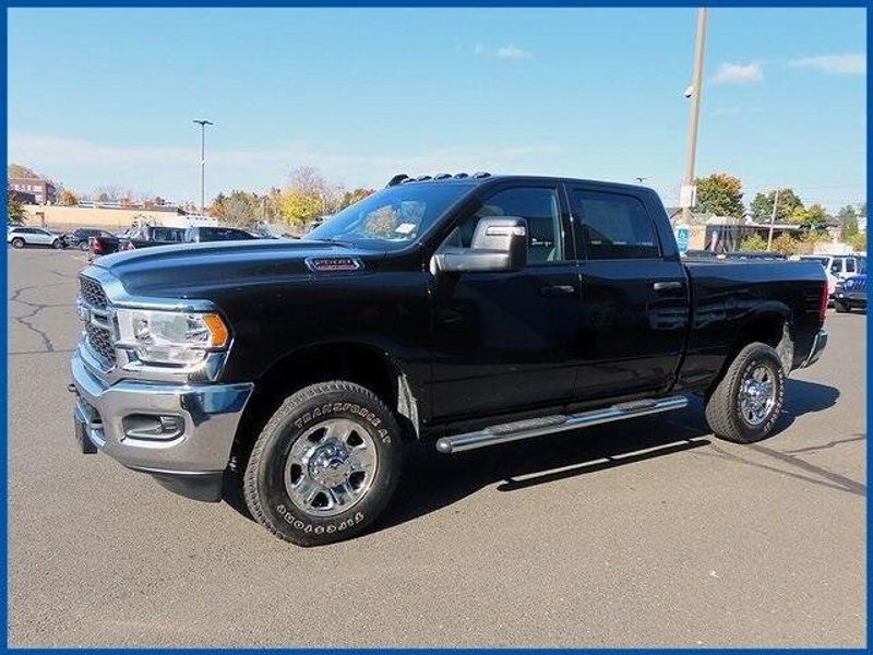 2024 RAM 2500 TradesmanImage 1