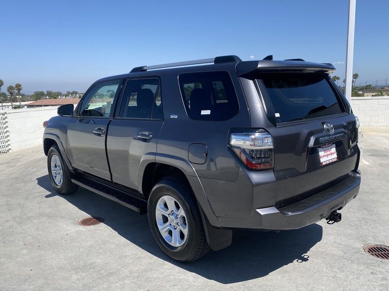 2023 Toyota 4Runner SR5Image 6