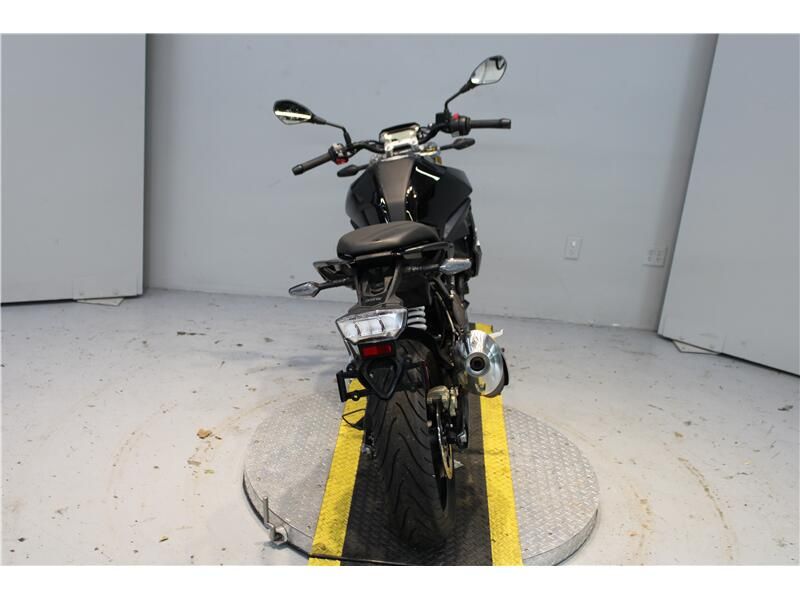 2023 BMW G 310 RImage 2