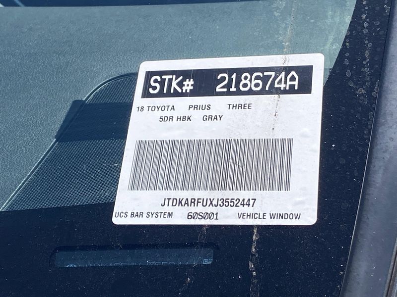 Used 2018 Toyota Prius ThreeImage 32