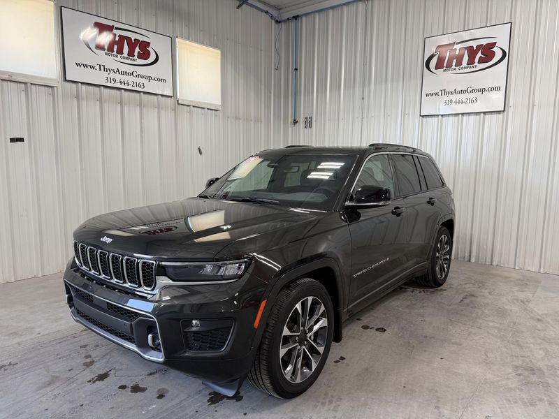 Used 2024 Jeep Grand Cherokee OverlandImage 15