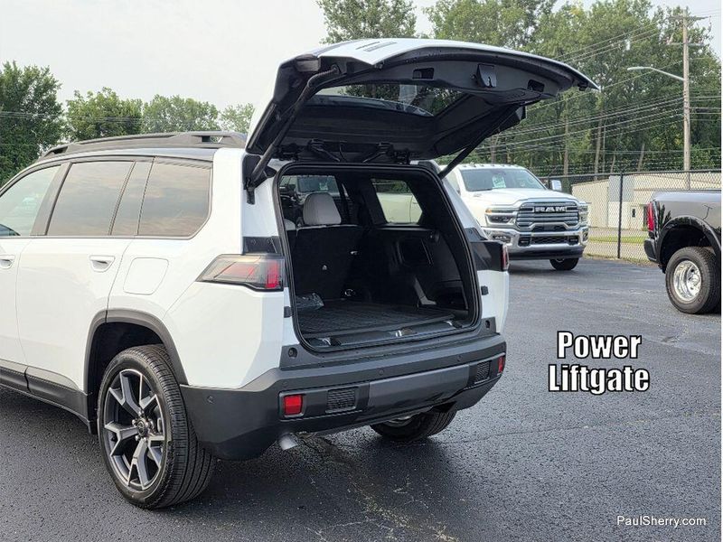 New 2026 Jeep Cherokee Overland