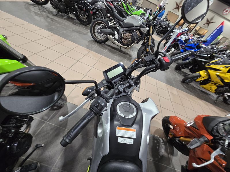 2023 Honda GROM BASEImage 8