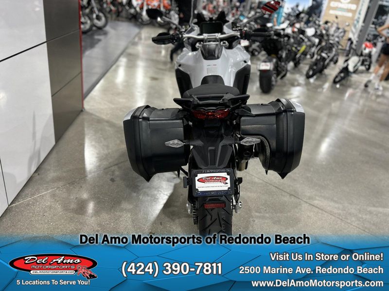 2024 Ducati MULTISTRADA V4 S TRAVEL & RADAR SPOKED WHEELS Image 13