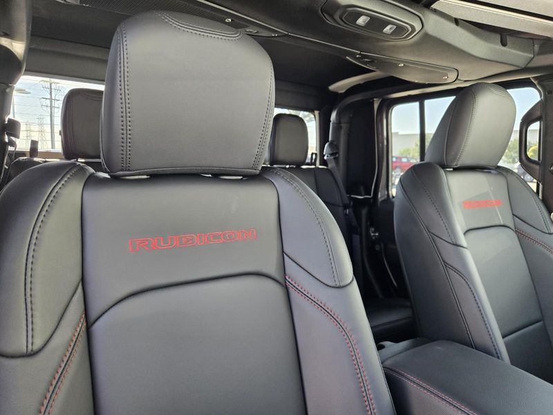 New 2026 Jeep Gladiator Rubicon X 4x4
