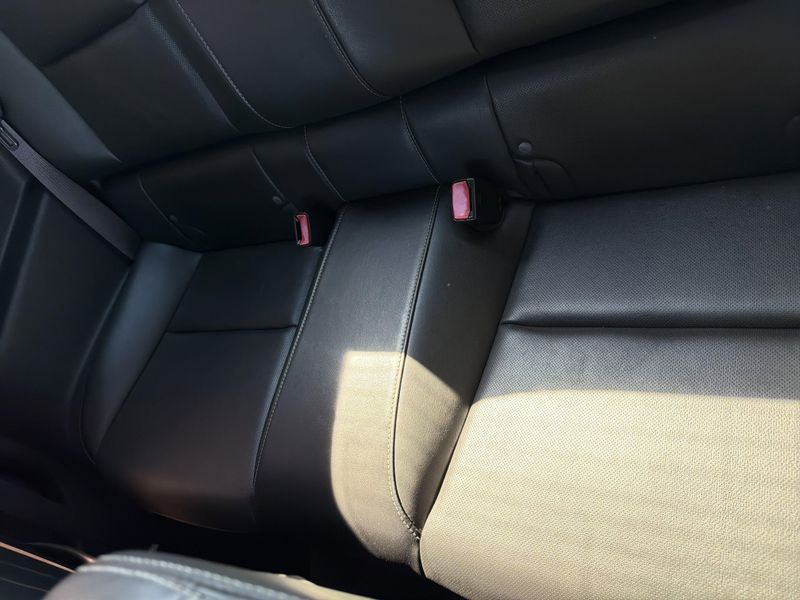 Used 2011 Chevrolet Camaro 2LTImage 21