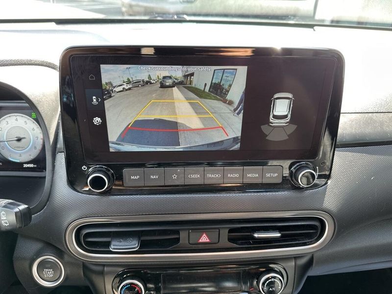 2022 Hyundai Kona LimitedImage 25