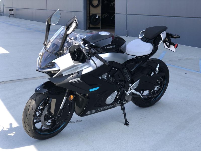 New 2026 CFMOTO 675SS Image 13