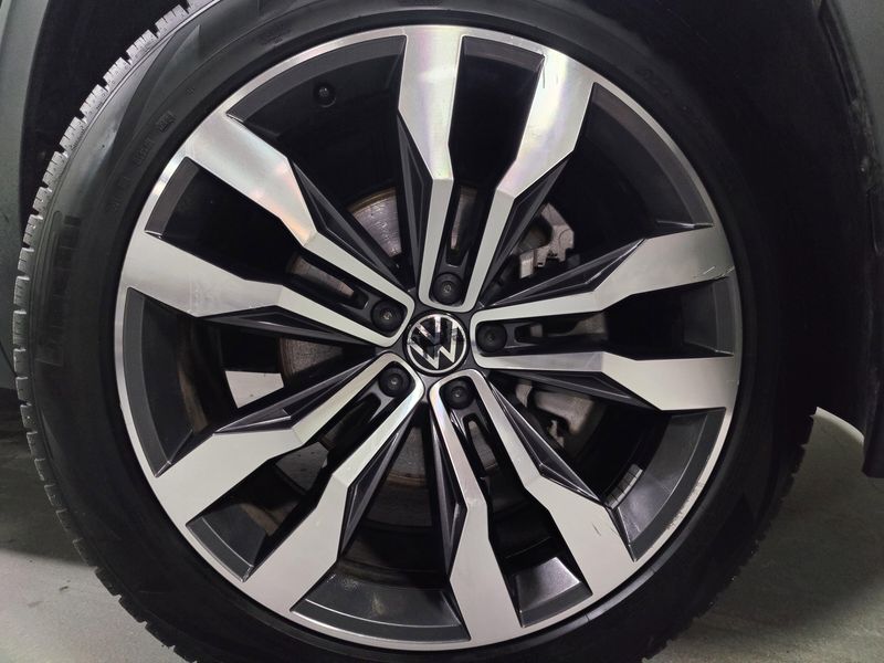 Used 2023 Volkswagen Atlas V6 AWD SEL Premium R-Line w/SunroofImage 35