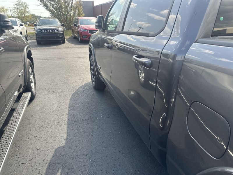 New 2025 RAM 1500 LaramieImage 13