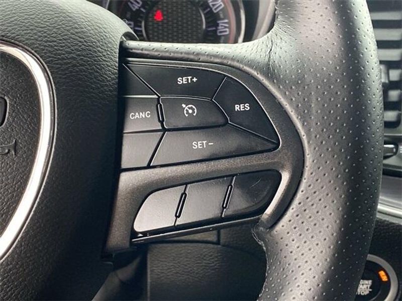2018 Dodge Challenger SXTImage 24