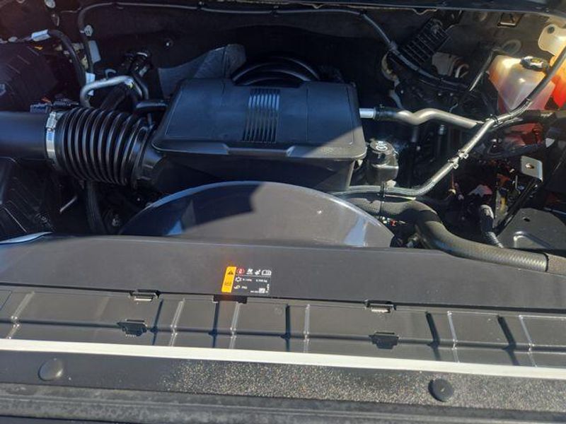 Used 2024 GMC Sierra 2500HD SLEImage 17