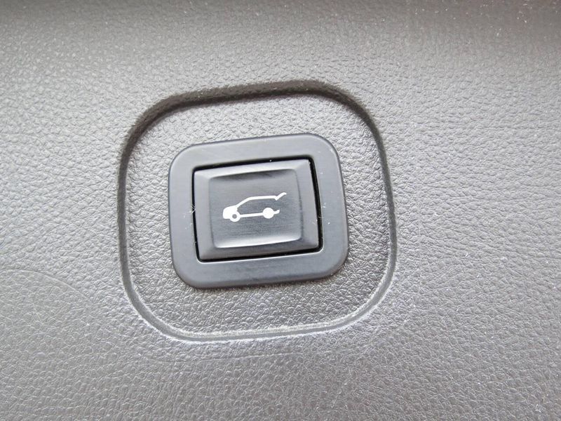 2013 Chevrolet Equinox LTZ 4dr SUVImage 28