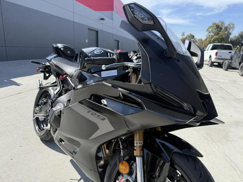New 2025 Yamaha YZF-R9 Image 2