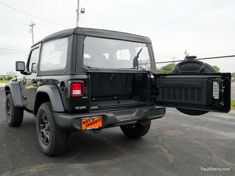2025 Jeep Wrangler 2-door SportImage 17
