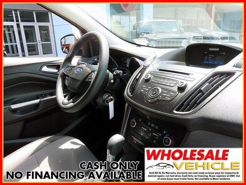 2017 Ford Escape SEImage 8