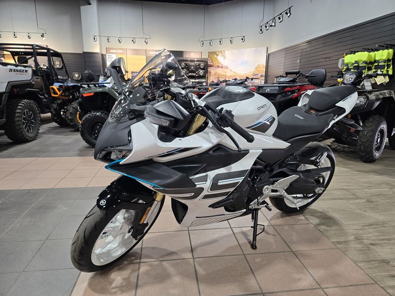 NEW 2026 CFMOTO 450SS Image 3
