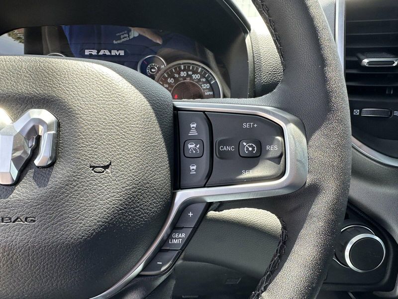 2025 RAM 1500 Big HornImage 17