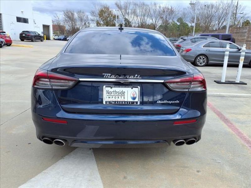 2022 Maserati Quattroporte GTImage 16