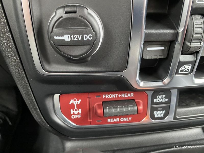 New 2026 Jeep Wrangler 4-door Rubicon X
