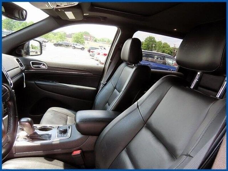 Used 2021 Jeep Grand Cherokee LimitedImage 13