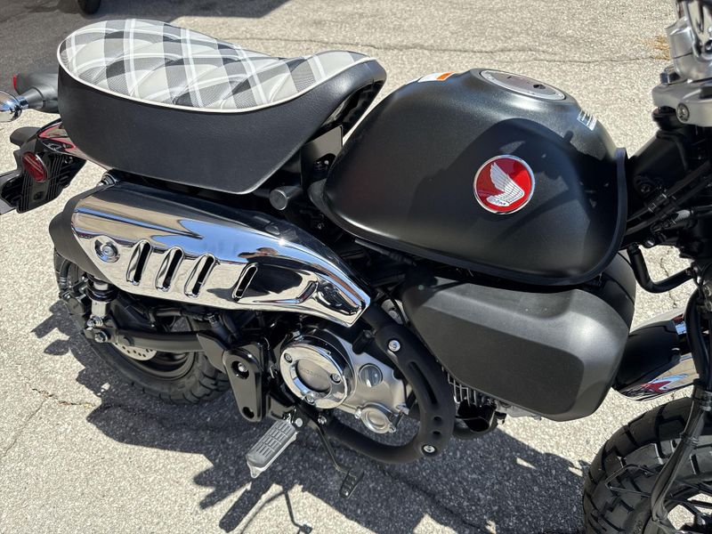 New 2026 Honda MONKEY ABS Image 14