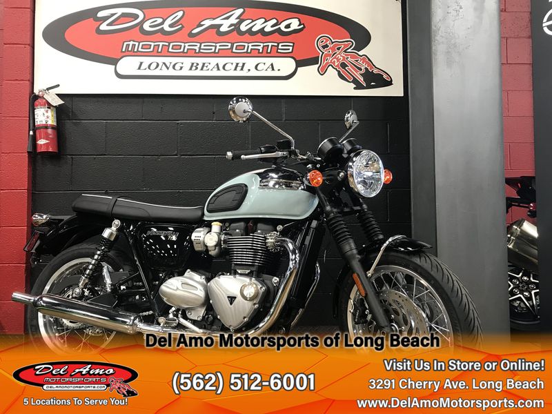 2023 Triumph BONNEVILLE T120 CHROME EDITION  in a CHROME/MERIDEN BLUE exterior color. Del Amo Motorsports of Long Beach (562) 362-3160 delamomotorsports.com 