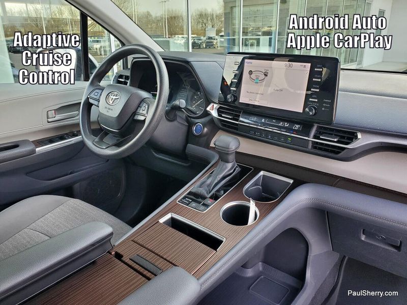 Used 2024 Toyota Sienna LE