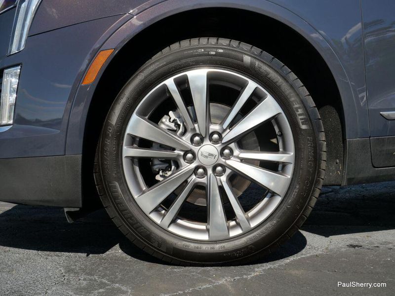 Used 2025 Cadillac XT5 Premium Luxury AWD