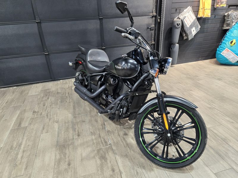 2017 Kawasaki VULCAN 900 CUSTOM Image 1