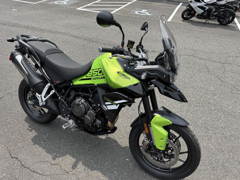 2025 Triumph TIGER 850 SPORT Roulette Green 