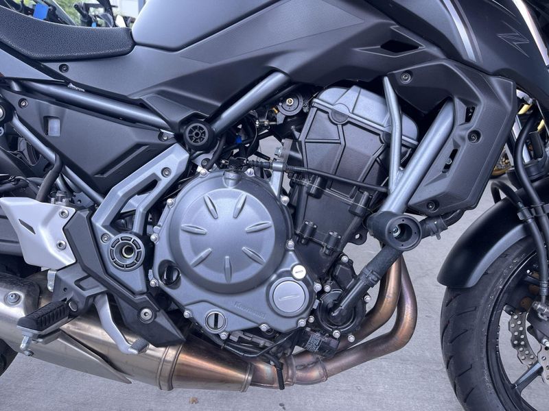 Used 2017 Kawasaki Z650 Base Image 21