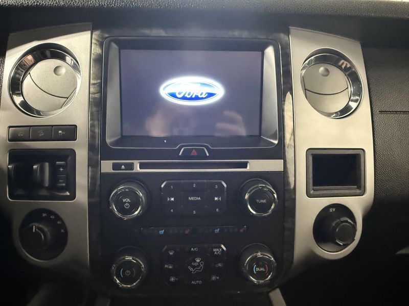 Used 2016 Ford Expedition LimitedImage 30