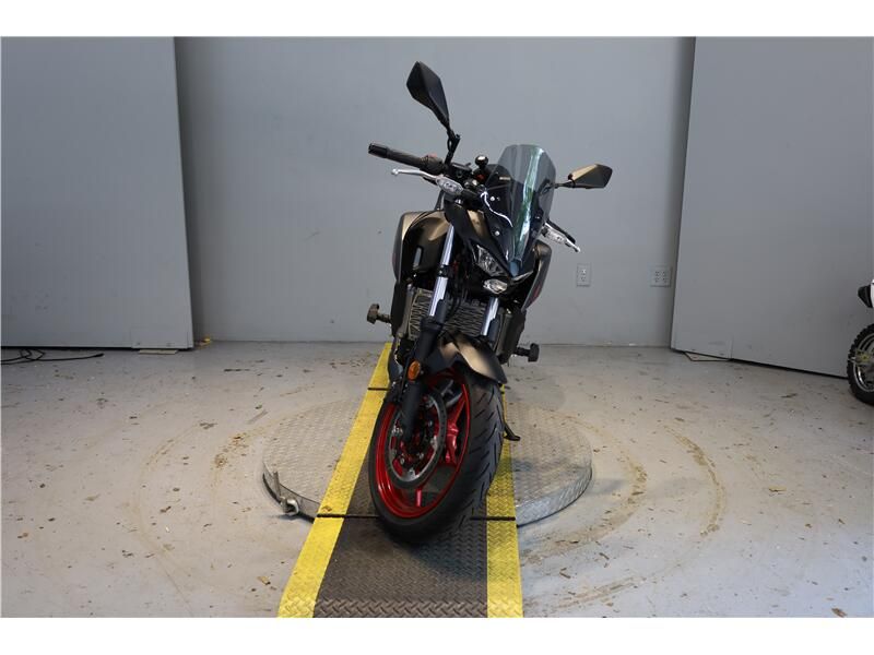Used 2025 Kawasaki Z500 SE Image 10