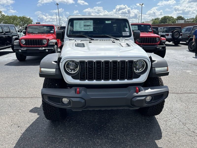 2024 Jeep Wrangler 4-door RubiconImage 3