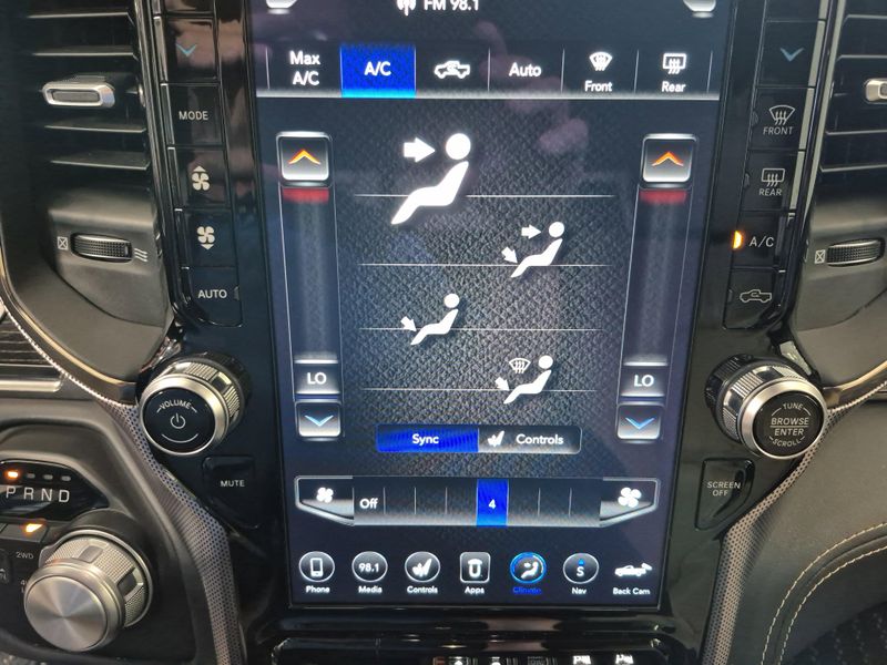 2019 RAM 1500 LimitedImage 33