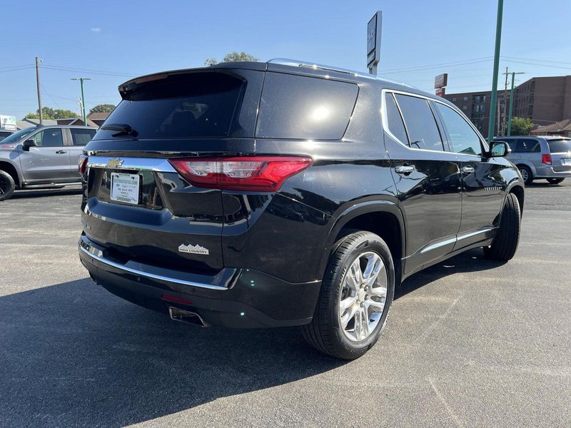 2019 Chevrolet Traverse High Country photo 4