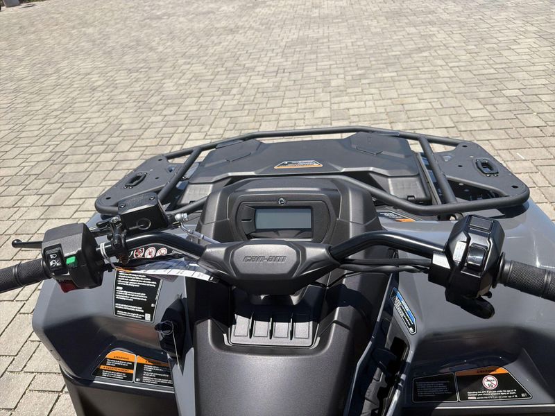 New 2026 Can-Am OUTLANDER 500 Image 23