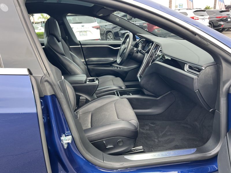 Used 2018 Tesla Model S 75DImage 30