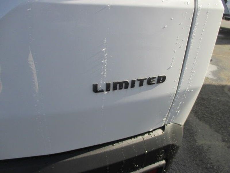 New 2026 Jeep Cherokee Limited 4x4Image 10