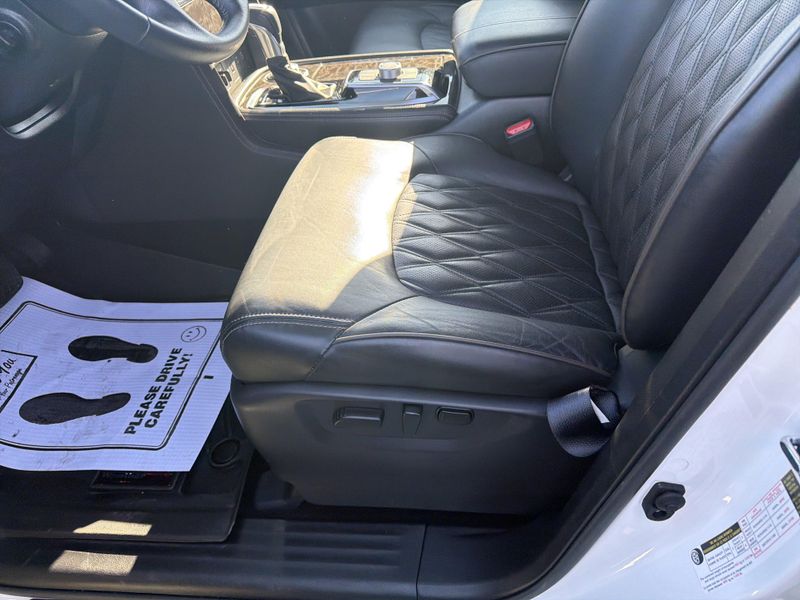 Used 2023 Nissan Armada PlatinumImage 26