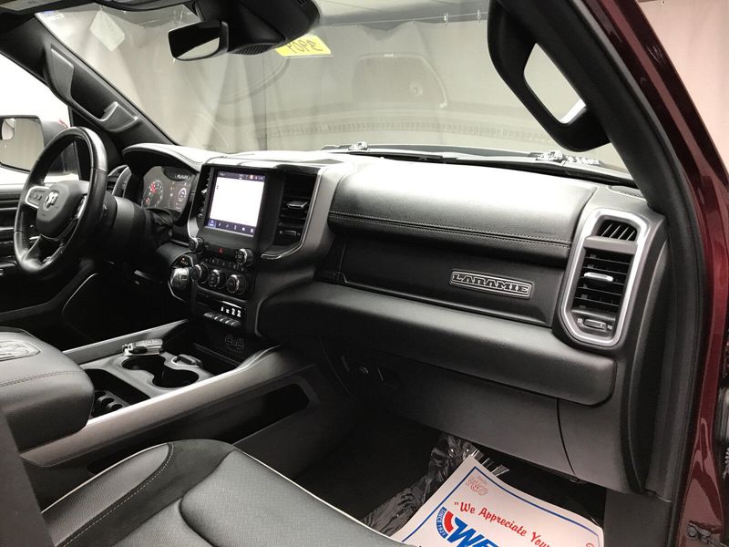 2022 RAM 1500 LaramieImage 24