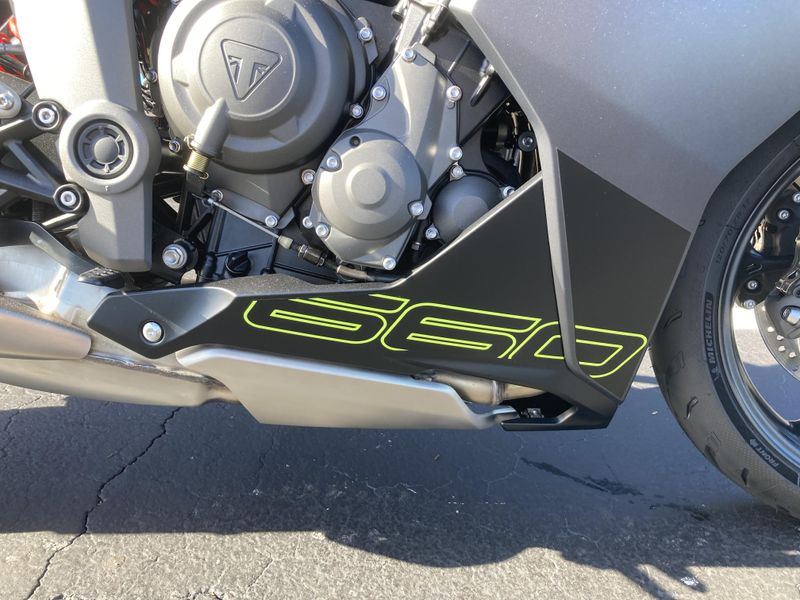 2025 Triumph Daytona 660