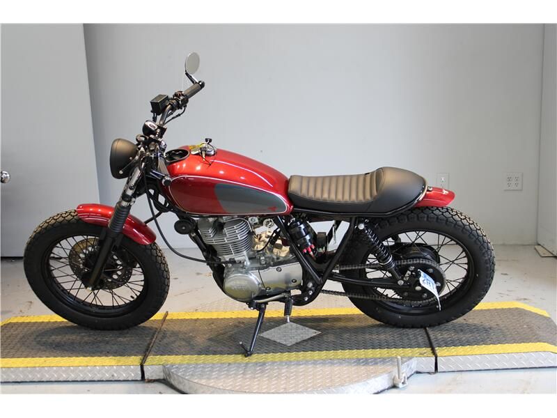Used 2015 Yamaha SR400BASE Image 6