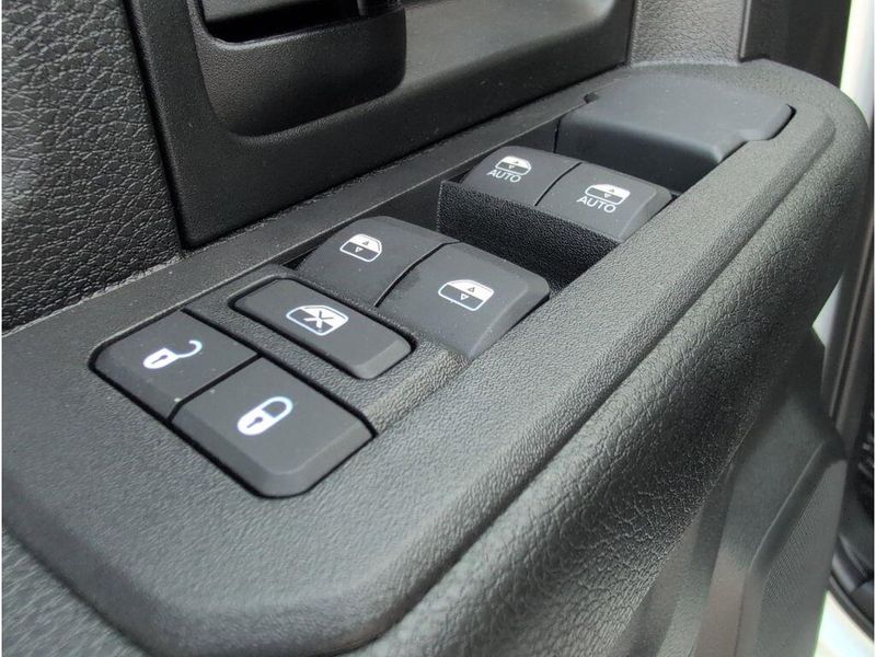 New 2026 RAM 2500 Tradesman Crew Cab 4x4 6